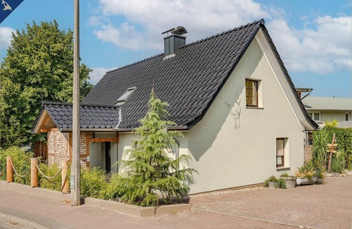 Heringsdorf Apartment | Unforgettable Baltic Sea Apartment with Ocean View & BBQ Hut