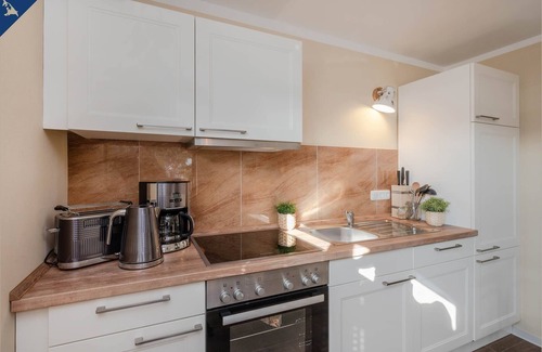 Heringsdorf Apartment | Prime Oceanfront Apartment Deck 1 Near Heringsdorf Beach