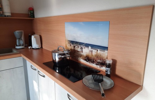 Ostseebad Kuhlungsborn Apartment | Charming Countryside Apartment with Ocean View & Cycles