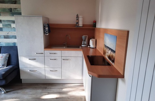 Ostseebad Kuhlungsborn Apartment | Charming Countryside Apartment with Ocean View & Cycles