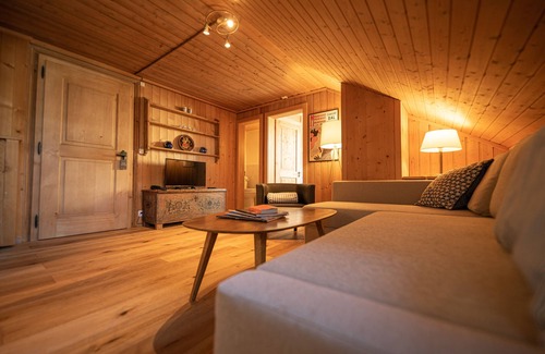 Schoenried Apartment | Charming 1-Bedroom Apartment at Hotel Alpenrose Awaits