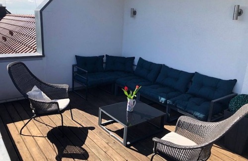 Stolpe Apartment | Family-Friendly Sunflower LH-307: Your Perfect Country Retreat