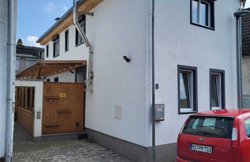 Mainz-Bingen Apartment | Inviting Budenheim Vacation Home with Family-Friendly Amenities