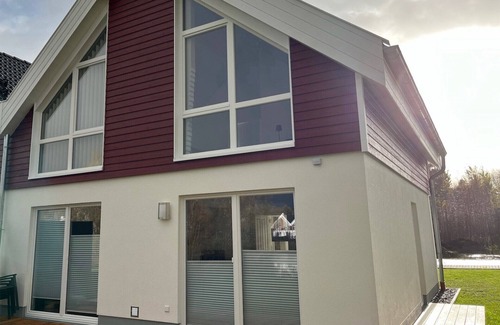 Nordhorn House | Inviting Lakeview Retreat with Pool and Spa Amenities