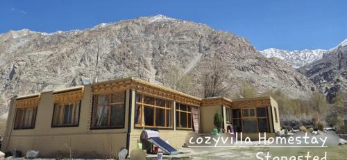 Leh House | cozy villa home stay stongsteth Nubra Near Saichen Glacier