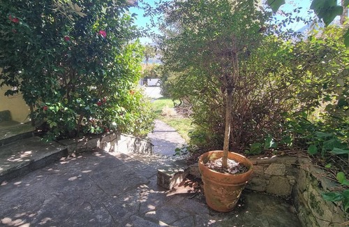 Ghiffa Villa | Cozy villa with unique view of the whole of Lake Maggiore Animals welcome