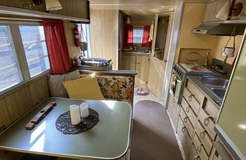 Santa Ynez House | Charming Vintage Trailer Retreat in Wine Country - Guest Rated 9.8