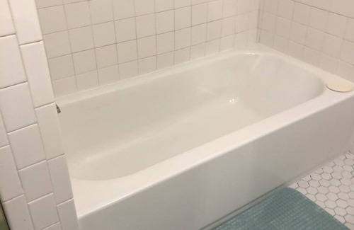 Detroit House | Inviting Warm House with Room 3 - Family Friendly Stay