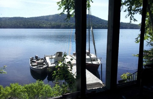 Town of Clifton Cottage | Idyllic Waterfront Cabin Retreat on Cranberry Lake