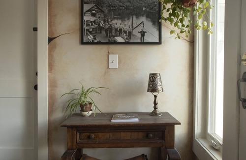 Saugerties House | Serene Waterview Suite with Waterfall Views Near Village