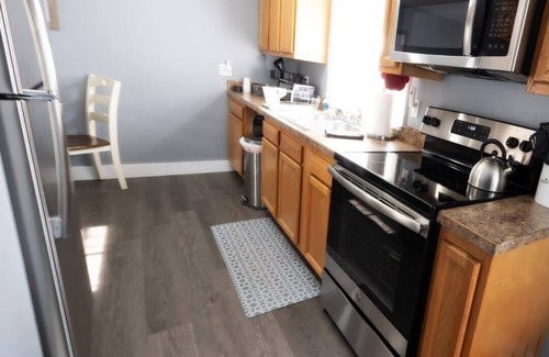 Medina House | Escape to a Family-Friendly Lake View Retreat in Medina