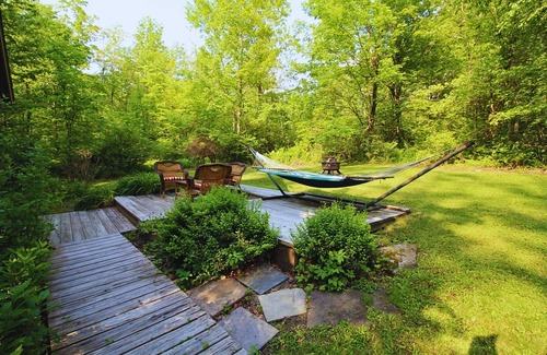 Stockbridge House | Cozy, welcoming Berkshires cottage – perfect home base & place to unplug!