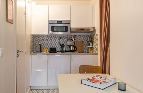 Belleville Bed & Breakfast | Inviting Private Studio with Family-Friendly Amenities