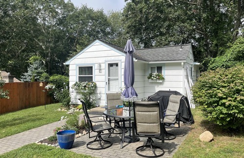 Westerly House | Guest Rated 10/10: Cozy Westerly Cottage with Ocean View