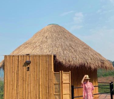 Mae Taeng Cabin | Inviting Wild Retreat: Family-Friendly Comfort Awaits