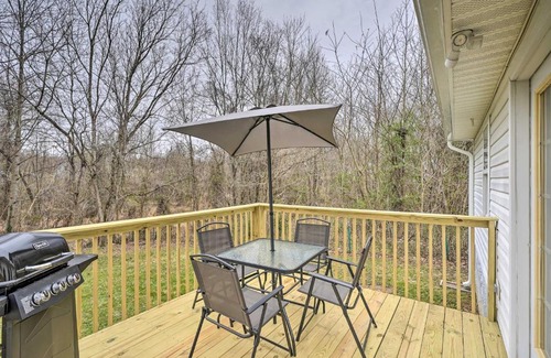 Winston - Salem House | Inviting Winston-Salem Home Close to Parks and Golf