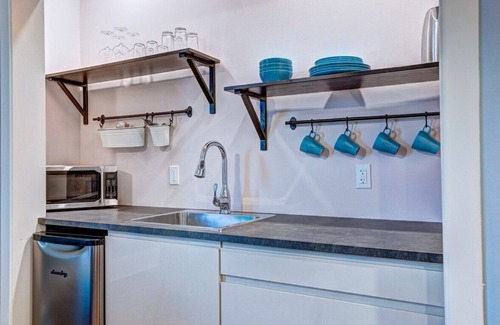 Lunenburg House | Cozy Winter Getaway: The Stay Awhile Suite
