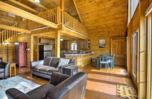 New Market House | Pet-Friendly Log Home with Perfect 10/10 Guest Rating!