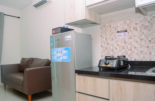 Pancoran Apartment | Inviting 2BR Woodland Park Residence with Pool & Kitchen