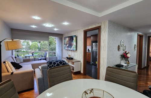 Financial District Apartment | Charming Hotel with Breathtaking City and Mountain Views