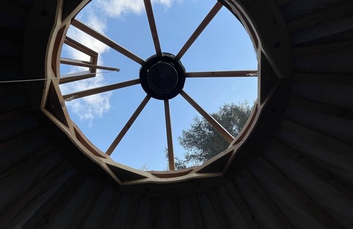 Seward Apartment | Inviting Yurt Near Seward Harbor with Pool & Kitchen Access