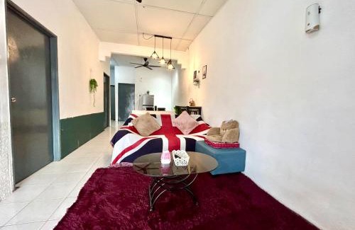 Central Seberang Perai House | Pet Friendly Retreat Near Aeon Alma with High Guest Ratings