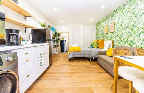 Orlando House | CozyHome BigGrdn RmWTub PetOkUCF