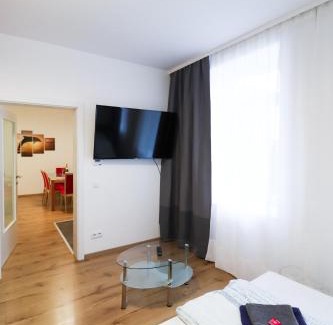 Rudolfsheim-Funfhaus Apartment | Inviting CozyNite Premium Apartment near Schönbrunn