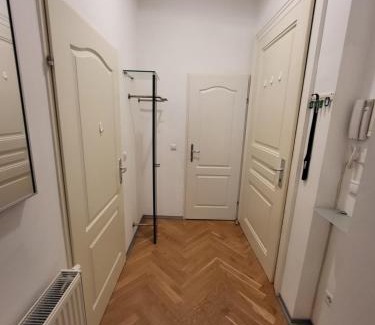 Weißgerber Apartment | Guest Rated: CozyNite Premium Apartment with Child-Friendly Amenities