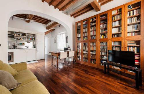 Pisa City Centre Apartment | Discover The Galileo Apartment: 4-Star, Family-Friendly Stay