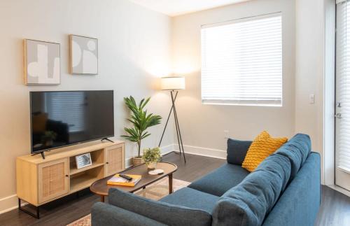 Central Business District Apartment | Trendy Cozysuites: 1BR Near Downtown Cincinnati