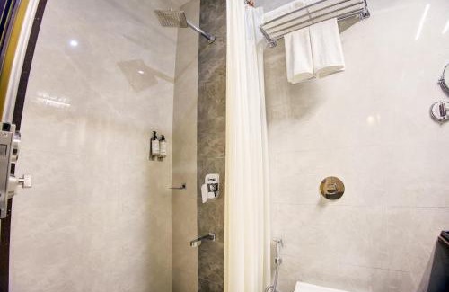 Mahad Hotel | Cozzet Mahad