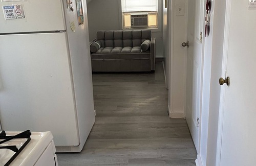 Livingston Apartment | Cozy Retreat Near St. Barnabas Hospital with Spa Amenities