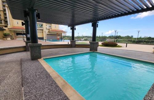 Kuching Apartment | Cozzy Riverine Resort RDA 12-08C