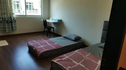 Bintulu House | Cozy Child-Friendly Retreat at Cozzy26 Homestay