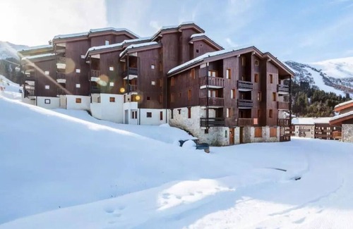 Les Avanchers-Valmorel Apartment | Crève Cœur District Retreat - 10/10 Rated, Family-Friendly