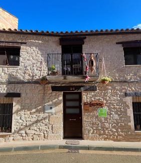 Mazaleon House | Explore CR VISTA ALEGRE: Family-Friendly Getaway Awaits