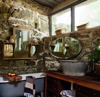 Knockaderry Cross Roads Villa | Discover Crab Lane Studios: Guest Rated 9.9/10