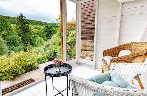 Ainley Top House | Charming Victorian Country Barn Conversion with Pool & Spa