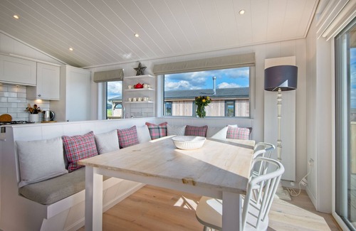 Castle Douglas Cottage | Cozy Crabtree Lodge - Perfect for Family Getaways