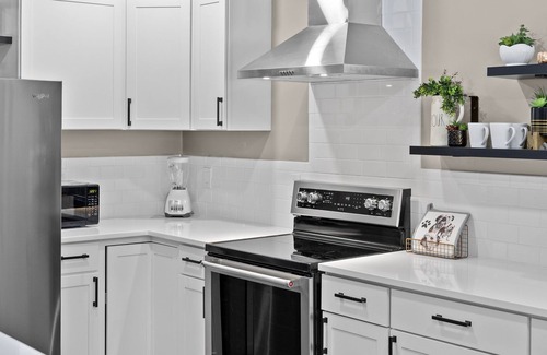 Murrells Inlet House | Prime Location in Murrells Inlet with Family-Friendly Amenities