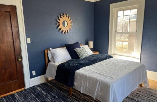 Willmar Apartment | CRAFTSMAN UPSTAIRS with impressive attic!