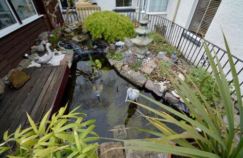 Craiglockhart Apartment | Guest Rated 9.6: Family-Friendly Craiglockhart Lodge Stay