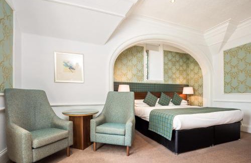 Inverness Hotel | Inviting Craigmonie Hotel Inverness with Pool & Pet-Friendly Stay