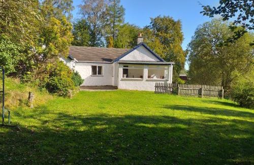 Killin House | Discover Craignavie Cottage: Pet-Friendly Retreat Awaits