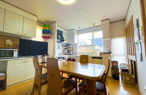 Kushiro House | Discover Crane TSURU: Family-Friendly Stay with Breakfast