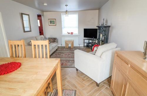 Carnlough House | Family-Friendly Retreat at Cranny Corner with Pet Amenities