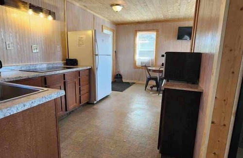 Fremont Cabin | Idyllic Crappie Cabin - Family-Friendly Resort by the River