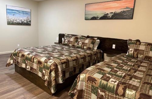 Klamath Lake Hotel | Gateway to Crater Lake: Pet-Friendly 5-Star Retreat