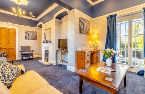 Wem House | Discover Comfort at Creamore Grove: Family & Pet Friendly